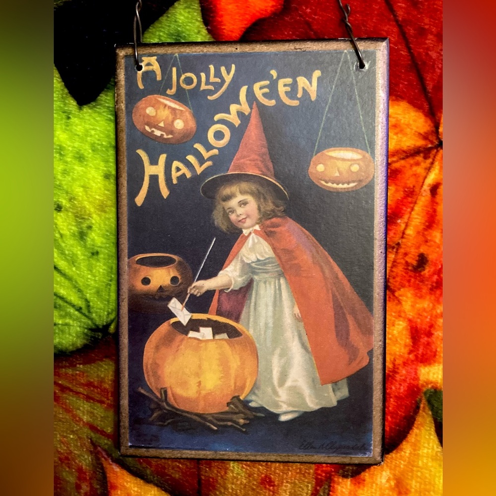 Jolly Halloween 🎃 Hanging Wall Sign Goth Halloween Spooky Decor